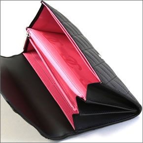 シャネル  50077 Y03880 C2054 CAMBON NOIR/ROSE カンボンライン エナメルココマーク キルティング カーフスキン 二つ折り長財布