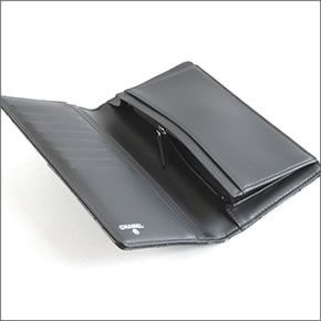 シャネル  80211 Y06500 94305 CAVIAR BLACK マトラッセ キルティング キャビアスキン 型押しカーフスキン 二つ折り長財布