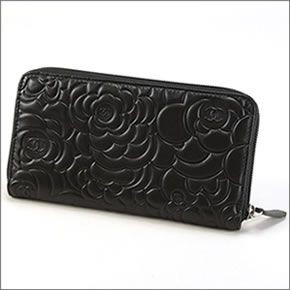 シャネル  50085 Y01480 C0790 NOIR/ARGENT カメリア ココマーク エンボス 型押し ラムスキン ラウンドファスナー長財布
