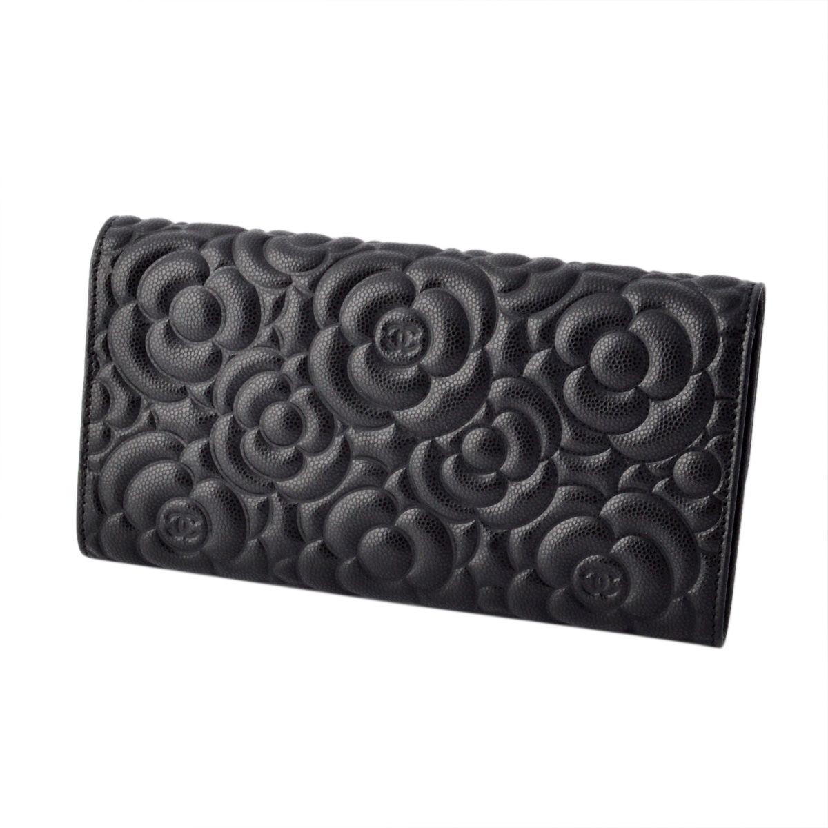 シャネル CHANEL  82283G Y25503 94305 COCO ロゴ＆カメリア型押し キャビアスキン 二つ折り 長財布