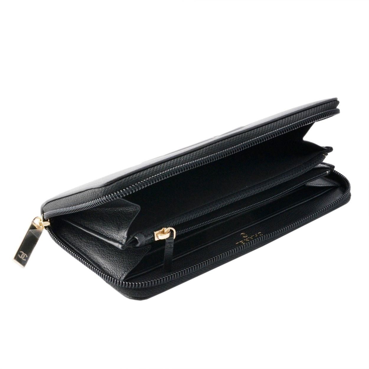 シャネル CHANEL  50071G Y25083 94305 BLACK COCO ロゴエンボス メタリック カーフスキン ラウンドファスナー長財布