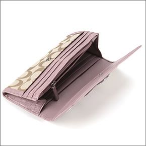 コーチ サットン シグネチャー スリム エンベロープ 二つ折り長財布 キャンバス×クロコ型押しレザー クリームライトカーキ/ライトピンク 45965 SVAQJ