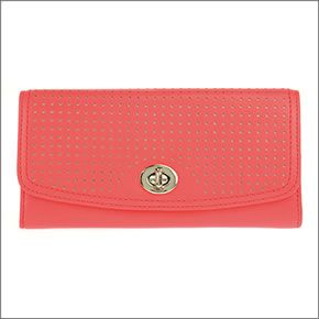コーチ ≪取り寄せ商品≫LEGACY レガシー パーフォレーテッド パンチングレザー 二つ折り長財布 コーラルピンク 49059 SVB3S