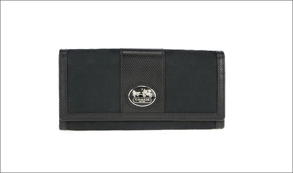 コーチ ≪取り寄せ商品≫サットン シグネチャー スリム エンベロープ 二つ折り長財布　 44001 SV/LJ