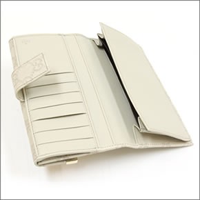グッチ BLAZON DICE グッチシマ Wホック 二つ折り 長財布 アイボリー 257012 AA61G 9022
