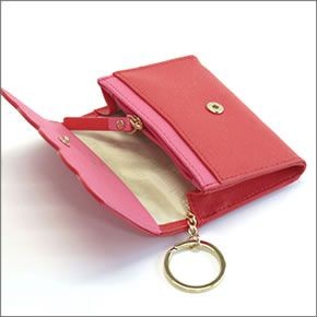ケイトスペード Lily Avenue Darla スカラップデザイン キーリング付 マルチケース（小銭・定期・カード入れ付） サフィアーノレザー ≪2015SS≫ PWRU4270 683 Geranium/Bright Geranium
