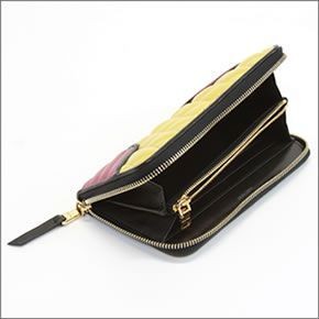 ミュウミュウ  ナッパ バイカーカラー キルティング ラウンドファスナー長財布 5M0506 NAPPA BIKER COLOUR SOLE+AZALEA