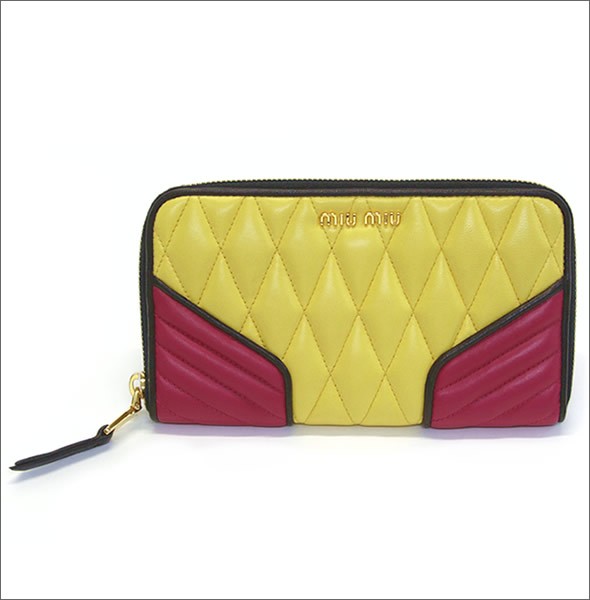ミュウミュウ  ナッパ バイカーカラー キルティング ラウンドファスナー長財布 5M0506 NAPPA BIKER COLOUR SOLE+AZALEA