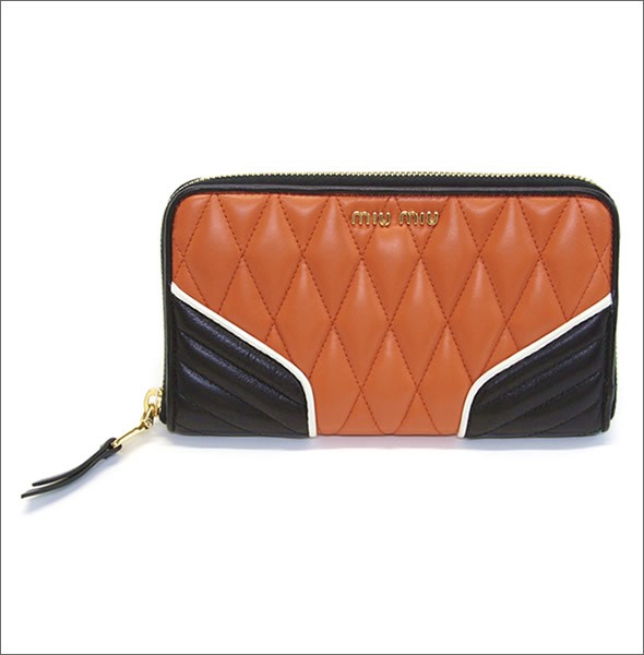 ミュウミュウ  ナッパ バイカーカラー キルティング ラウンドファスナー長財布 5M0506 NAPPA BIKER COLOUR PAPAYA+NERO