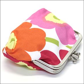 マリメッコ MINI-UNIKKO TUPLA KUKKARO  ミニウニッコ柄 がま口財布 小銭入れ ポーチ ホワイト/オレンジ 034735 201 white/orange