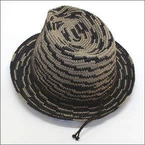 ヘレンカミンスキー カミンスキーXY Sanele/Malt/Charcoal/M サネール フェドーラハット 丸めて収納可能なラフィア製ローラブルハット メンズ中折れ帽子 Mサイズ