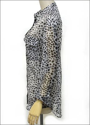 エキプモン グラデーションアニマルプリント×Wポケット 透け感のある、ふんわりシフォンシャツ シルクブラウス  R89-E035 grayscale