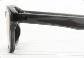 ブルーライトをカットして貴方の目を守る　軽量素材のPCメガネ　アイキーパーPC EK-004 C-20 グレー