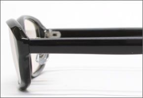 ブルーライトをカットして貴方の目を守る　軽量素材のPCメガネ　アイキーパーPC EK-002 C-90 ブラック