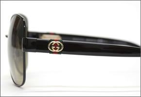 グッチ　サングラス GG4242/S BKS ブラック ブラウンシェード