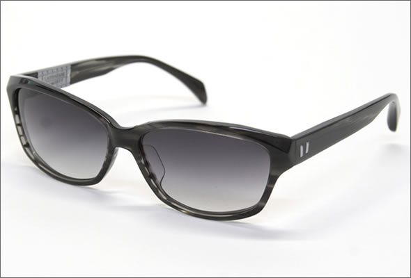 キャサリンハムネット　KATHARINE HAMNETT　KH9982 3　グレーササ/スモークグレーハーフ