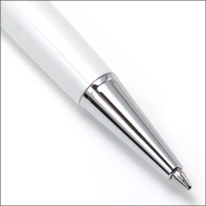 スワロフスキー ☆160粒のクリスタルの輝き☆Crystalline Ballpoint Pen クロ-バーチャーム付 クリスタル・ボールペン White Pearl Green Clover 1097052