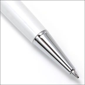 スワロフスキー ☆160粒のクリスタルの輝き☆Hello Kitty Crystalline Ballpoint Pen ハローキティチャーム付 クリスタル・ボールペン White Pearl 5064392