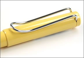 ラミー 超定番！気軽に使えるロングセラー。ギフトにもオススメ☆大人気「サファリ」シリーズ 万年筆　イエロー safari L18 EF (極細字)