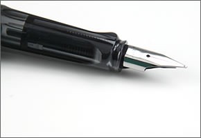 ラミー ベストセラー「サファリ」を光沢のあるアルミ製ボディにした人気モデル「アルスター」シリーズ 万年筆　オーシャンブルー AL-star L280B EF（ L28-EF）M (中字)