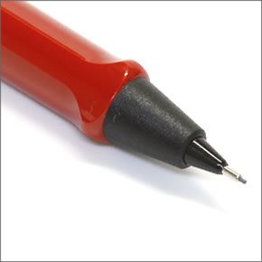 ラミー 超定番！気軽に使えるロングセラー。ギフトにもオススメ☆大人気「サファリ」シリーズ シャープペンシル レッド safari L116 0.5mm