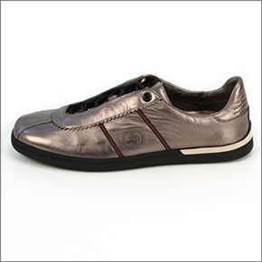 グッチレディススニーカー246337 B8R10 9643