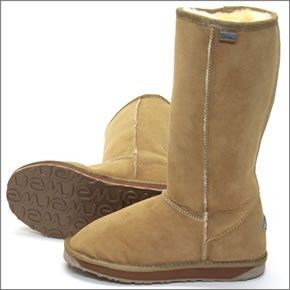 ≪訳あり・アウトレット特価！≫エミュー オーストラリア WP10001-CHES 【US7】日本サイズ：24cm Platinum Stinger Hi ムートンブーツ ロング丈