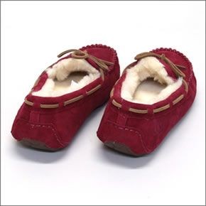 アグ オーストラリア Dakota ダコタ レディス スエード モカシンシューズ スリッポン ジェスターレッド US9　（日本サイズ26cm） 5612-JTRD