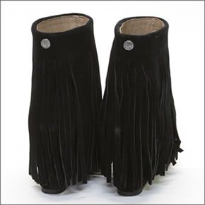 クーラブラ ≪2013AWモデル≫ Zarin 海外セレブも愛用☆ ザリン　フリンジに隠れたウエッジヒールで足長効果抜群！ スエード ショートブーツ ブラック Black