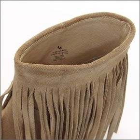 クーラブラ ≪2013AWモデル≫ Zarin 海外セレブも愛用☆ ザリン　フリンジに隠れたウエッジヒールで足長効果抜群！ スエード ショートブーツ チェスナッツ Cestnut