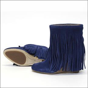 クーラブラ ≪2013AWモデル≫ Zarin 海外セレブも愛用☆ ザリン　フリンジに隠れたウエッジヒールで足長効果抜群！ スエード ショートブーツ サファイア Sapphire