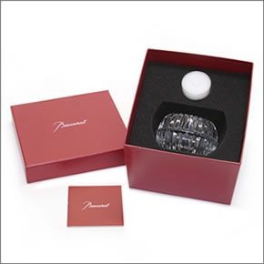 バカラ MILLE NUITS（ミルニュイ・キャンドルホルダー） べベルカットの煌びやかなキャンドルホルダー 2602775