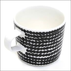 マリメッコ  SIIRTOLAPUUTARHA RASYMATTO COFFEE CUP 200ml 手描き風 ドット柄 コーヒーカップ 063292 190 white/black