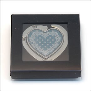 バッグハンガー　バッグフック　もうバッグの置き場に困らない！専用袋つきで持ち運びも楽ちん♪ドットとレース柄がかわいいキュートなドットブルー4004618-02