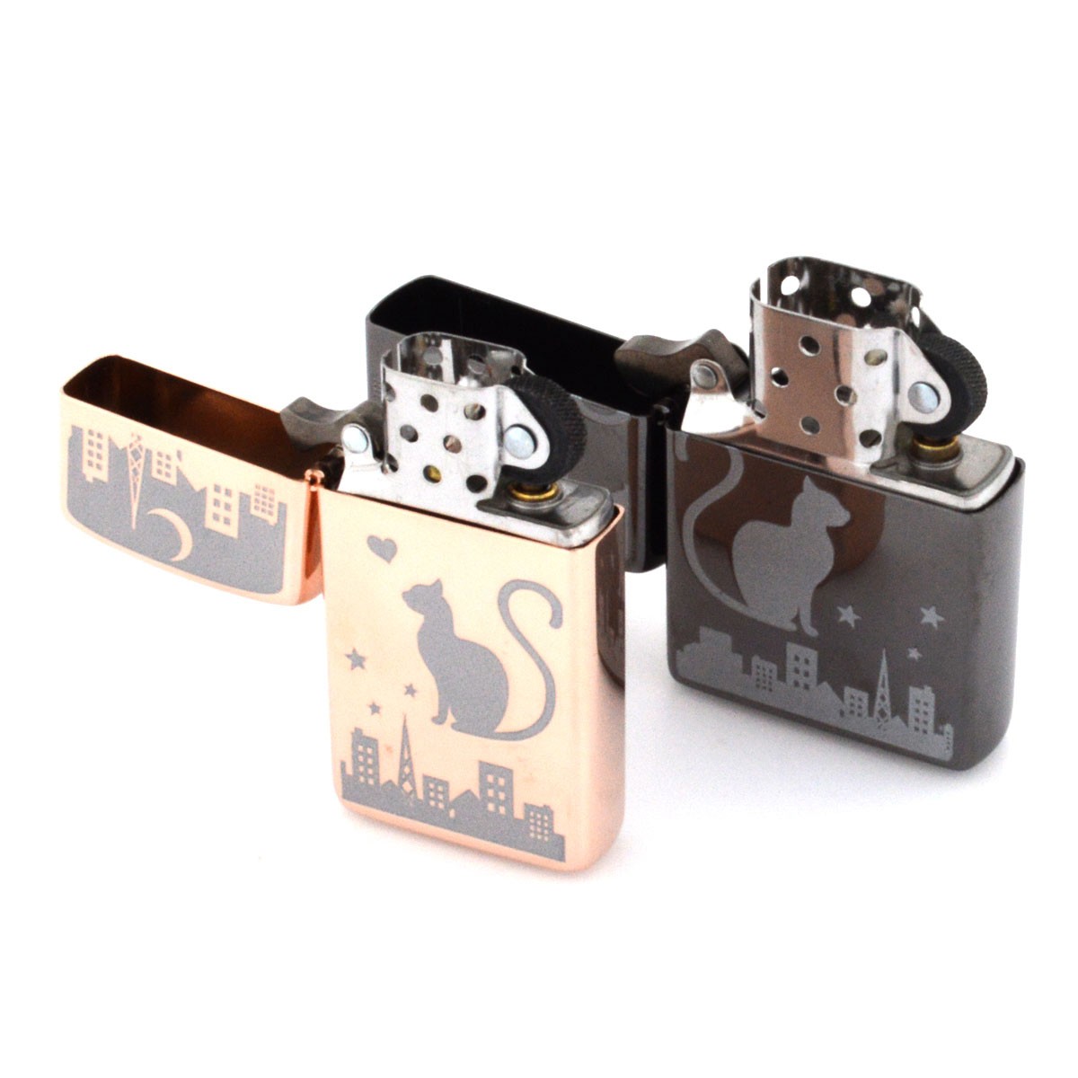 ジッポー Zippo ZP001 【white clover×Zippo】 ペアZippo ライターセット 「ネコと月」 ２つ合わせると、ひとつの絵柄が現れるシェアデザインが魅力的♪