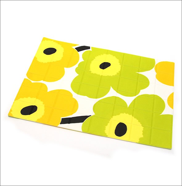 マリメッコ  UNIKKO OILCLOTH PLACEMAT ウニッコ柄 オイルクロス ランチョンマット ホワイト×ライム 064160 020 white/lime