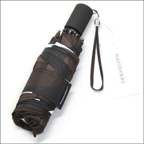 マリメッコ KAIVO AUTO-OPEN/CLOSE UMBRELLA カイヴォ レトロモダンな泉のモチーフ ワンタッチ オートオープン 折りたたみ傘 アンブレラ   038646 891 brown/black/white