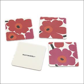 マリメッコ  UNIKKO PLYWOOD COASTERS 4PCS ウニッコ柄 コースター 4枚セット 065080 001 white/red/fuchsia