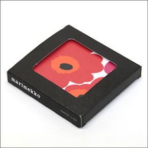 マリメッコ  UNIKKO PLYWOOD COASTERS 4PCS ウニッコ柄 コースター 4枚セット 065080 001 white/red/fuchsia