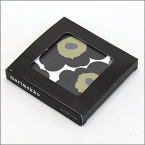 マリメッコ  UNIKKO PLYWOOD COASTERS 4PCS ウニッコ柄 コースター 4枚セット 065080 030 white/black