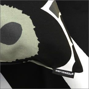 マリメッコ  PIENI UNIKKO CUSHION COVER 50X50cm ウニッコ柄 クッションカバー  064163 030 white/black