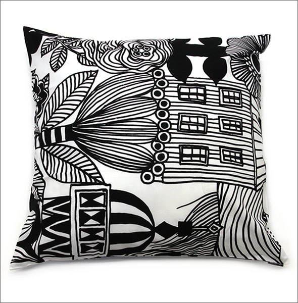 マリメッコ  LINTUKOTO CUSHION COVER 50X50cm リントゥコト（鳥の住処） ボタニカル柄 クッションカバー  067052 192 white/black/multicolour