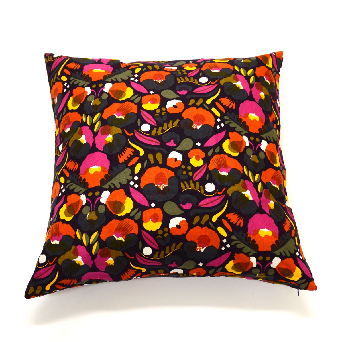 マリメッコ marimekko 067459 430 blum/red/yellow PIENI HATTARAKUKKA C.COVER  50X50cm クッションカバー