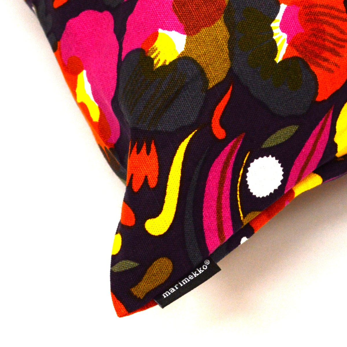 マリメッコ marimekko 067459 430 blum/red/yellow PIENI HATTARAKUKKA C.COVER  50X50cm クッションカバー