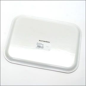マリメッコ  PIENI UNIKKO PLYWOOD TRAY ウニッコ柄 トレイ キッチントレー 20cm×27cm 064863 910 black/white/green