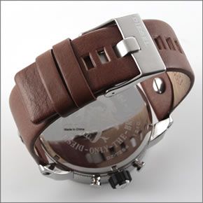 ディーゼル  2タイム表示のモテ系デカ・クロノグラフ・ウオッチ DZ7264