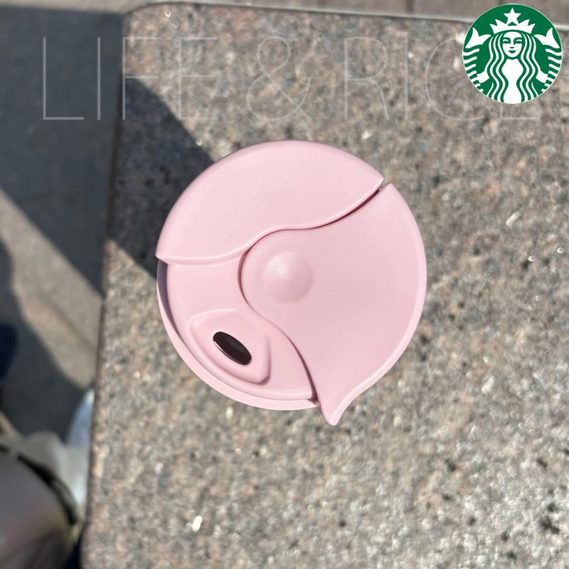 Starbucks Coffee - 台湾 スターバックス 25’超大容量 水筒 タンブラー 紫1点 Starbucks Coffee - 台湾 スターバックス 25'超大容量 水筒