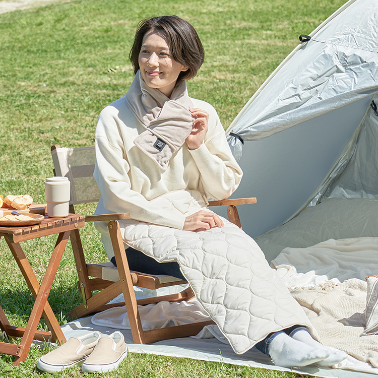 Life on Products あったかキルティングUSB給電式2WAYフット