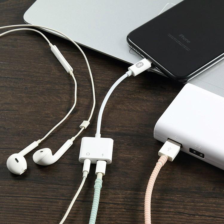 iPhone/iPad対応 3.5mmイヤホンジャックアダプター LT8ピンコネクタ