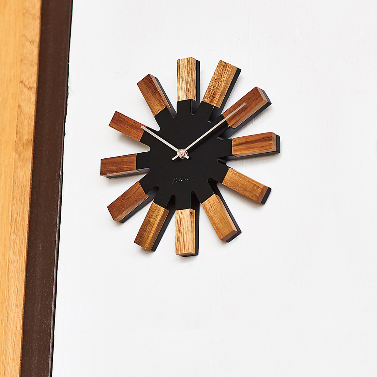 壁掛け時計 おしゃれ 時計 壁掛け 北欧 掛け時計 ヴィエルコ Wielko Cl 2949 可愛い モダン 静音 音がしない 新生活 Int Clo 0030 ライフスタイルショップfunfun 通販 Yahoo ショッピング